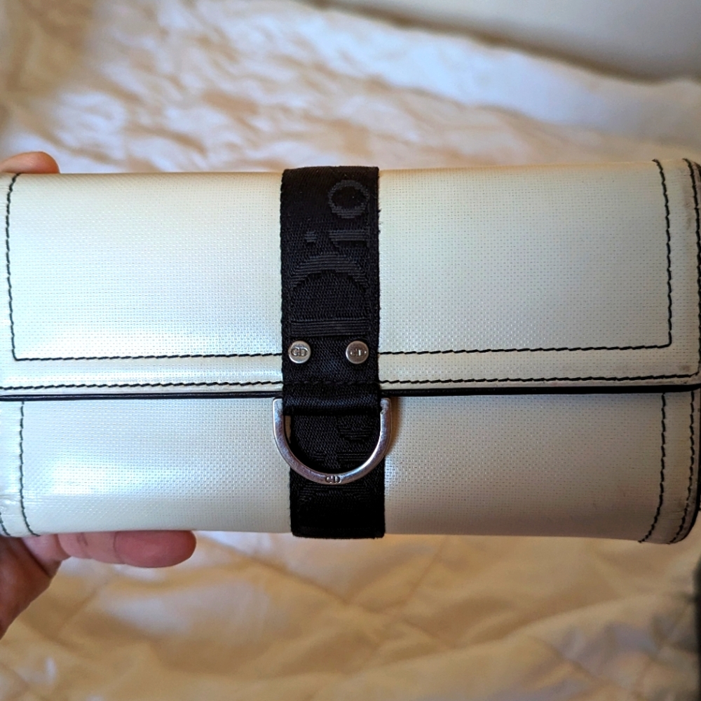 Dior trifold wallet